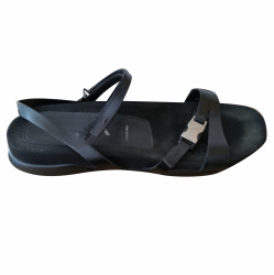 Prada B - Black leather sandals