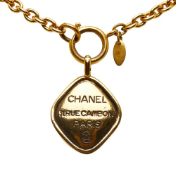 Chanel B Chanel Gold Gold Plated Metal 31 Rue Cambon Pendant Necklace France