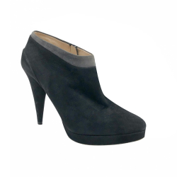 Prada ankle boots in black suede with grey trim
