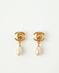 Chanel CC Turn-lock Pearl Drop Clip-on Earrings