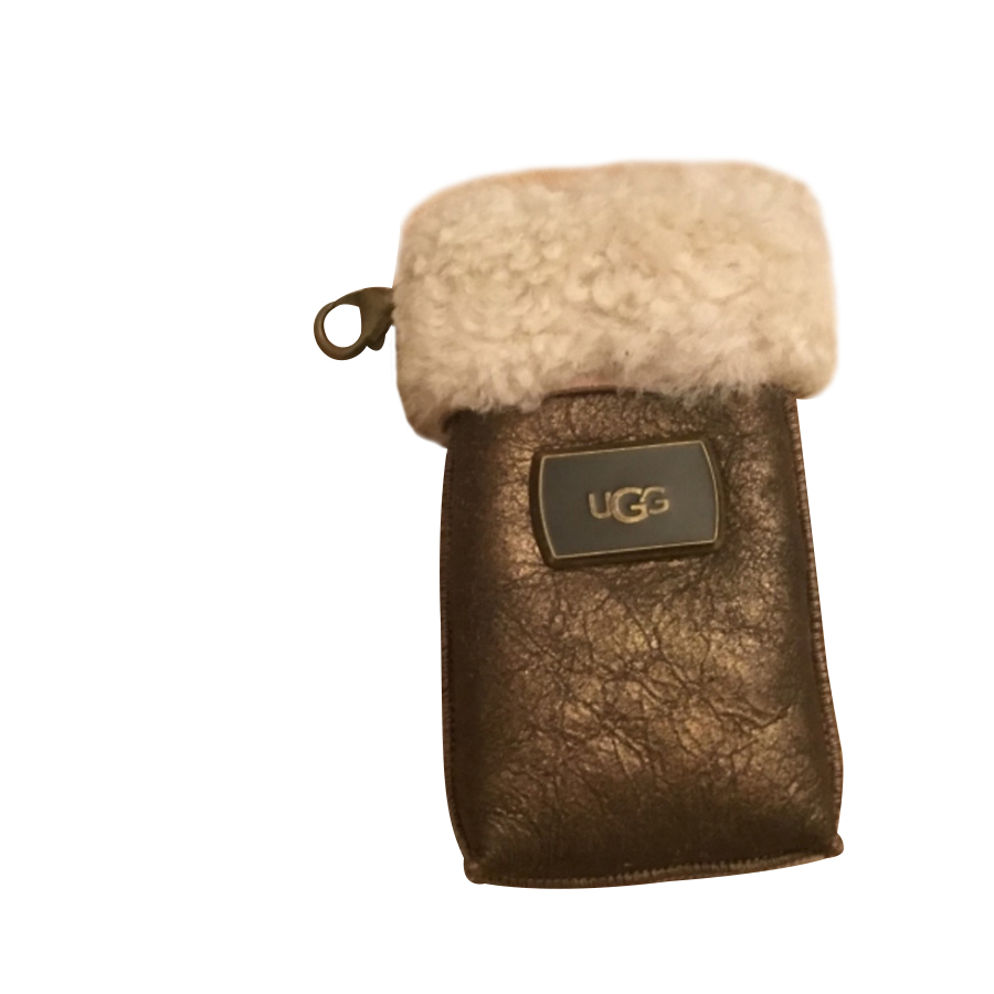 UGG iPhone Tasche
