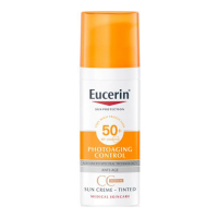 Eucerin Crème solaire pour le visage 'Photoaging Control CC SPF50+' - Medium 50 ml