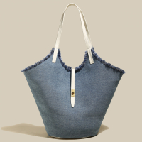 Cilela Women's 'Ocean' Tote Bag