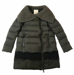 Moncler Daunenmantel