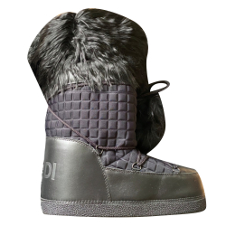 Fendi Moon Boots St Moritz Edition