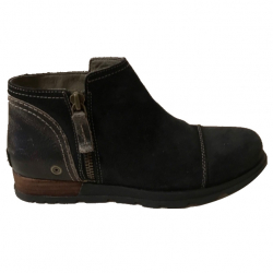 Sorel City boot with snow profile