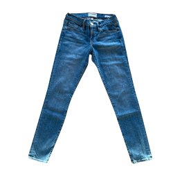 FRAME Lovely Le Skinny de Jeanne Crop jeans!  