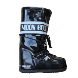 Moon Boot lacquered