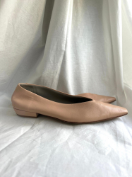 Bottega Veneta Almond Ballerina Leather Flats Size - Size 38