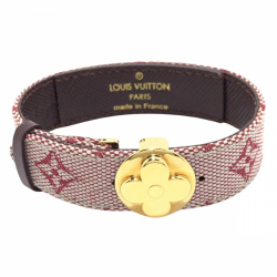 Louis Vuitton Good Luck