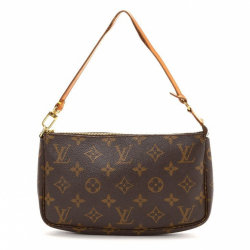 Louis Vuitton Clutch