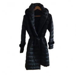 Max Mara Design of easy living