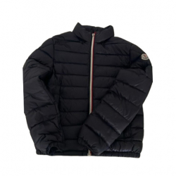 Moncler Dist
