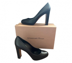 Gianvito Rossi Klassische Pumps Nappa Nero