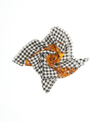 Chanel 100 Fin wool Scarf