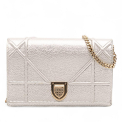 Christian Dior B Dior Silver Calf Leather Metallic Grained skin Diorama Wallet On Chain Italy