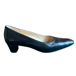 Bruno Magli PUMPS
