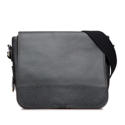 Louis Vuitton B Louis Vuitton Black Taiga Leather Leather Taiga Andrei France