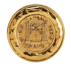 Chanel B Chanel Gold Gold Plated Metal 31 Rue Cambon Round Brooch France