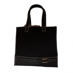 Marimekko for Estée Lauder black Patent handbag with interior separate pochette