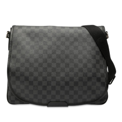 Louis Vuitton B Louis Vuitton Black Damier Canvas Fabric Damier Graphite Daniel GM France