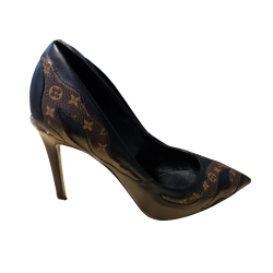 Louis Vuitton Erste Dame