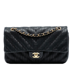 Chanel B Chanel Black Calf Leather Medium Classic Chevron skin Pleated Double Flap France