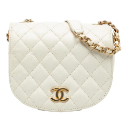 Chanel AB Chanel White Calf Leather Small CC Quilted skin Messenger Flap Italy