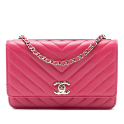 Chanel B Chanel Pink Lambskin Leather Leather Chevron Lambskin Trendy CC Chain Wallet on Chain Italy