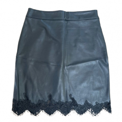 Guess Faux leather skirt decorated with lace