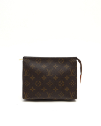 Louis Vuitton Monogram Toiletry Pouch 19