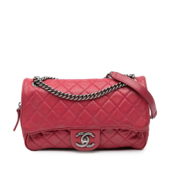 Chanel B Chanel Pink Strawberry Calf Leather Small Quilted Iridescent skin Shiva Flap Italy