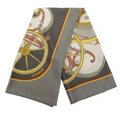 Hermès AB Hermès Gray Silk Fabric Washingtons Carriage Scarf 90 France
