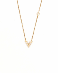 Louis Vuitton Essential V Pearl Necklace