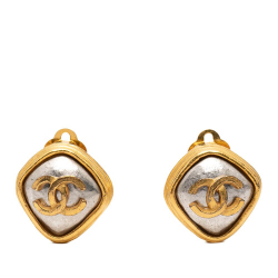 Chanel B Chanel Gold Gold Plated Metal CC Diamond Shape Clip on Earrings France