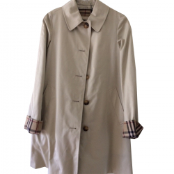 Burberry Trenchcoat