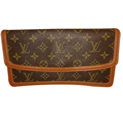 Louis Vuitton Clutch
