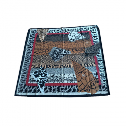 Elegance Paris Scarf