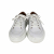 Hermès Sneakers profondes en cuir blanc avec garniture de talon marron