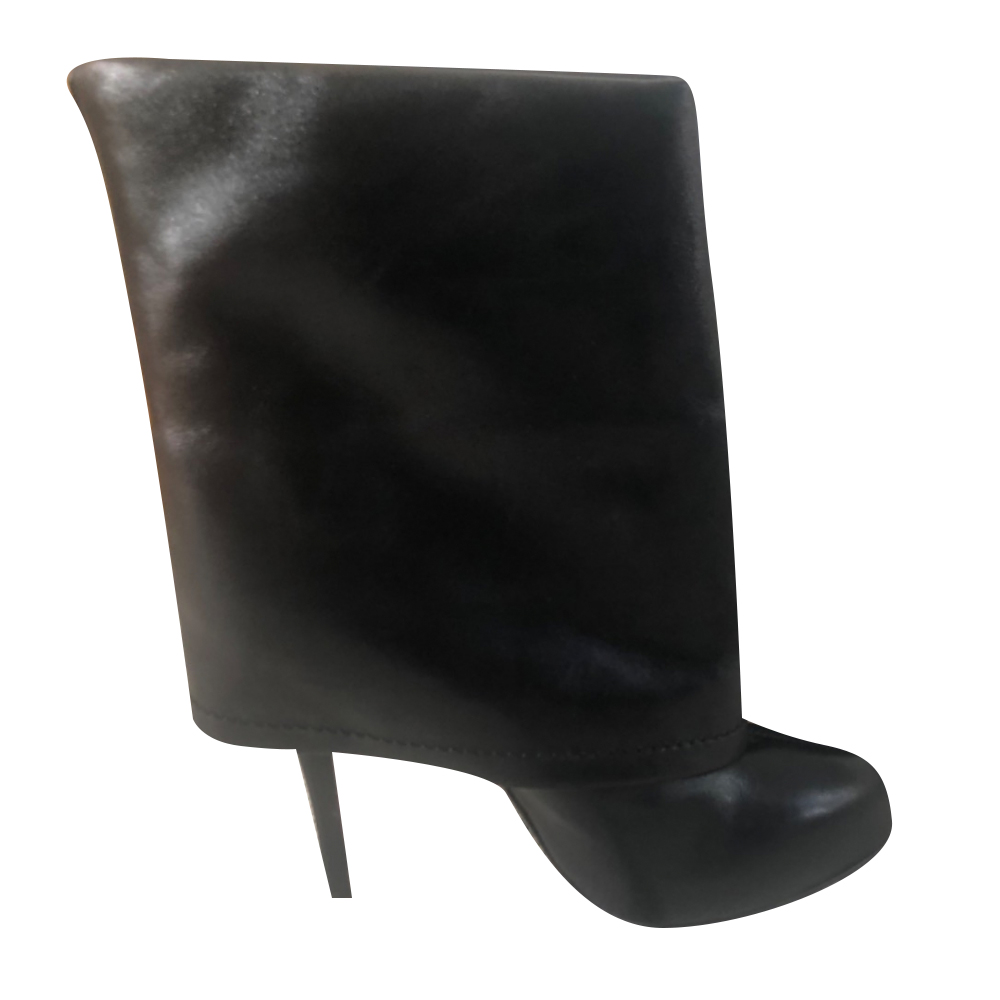 giuseppe zanotti ankle booties