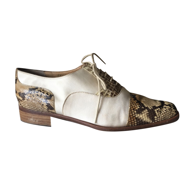 Un Dimanche à Venise Schuhe im Derbies Vintage-Stil