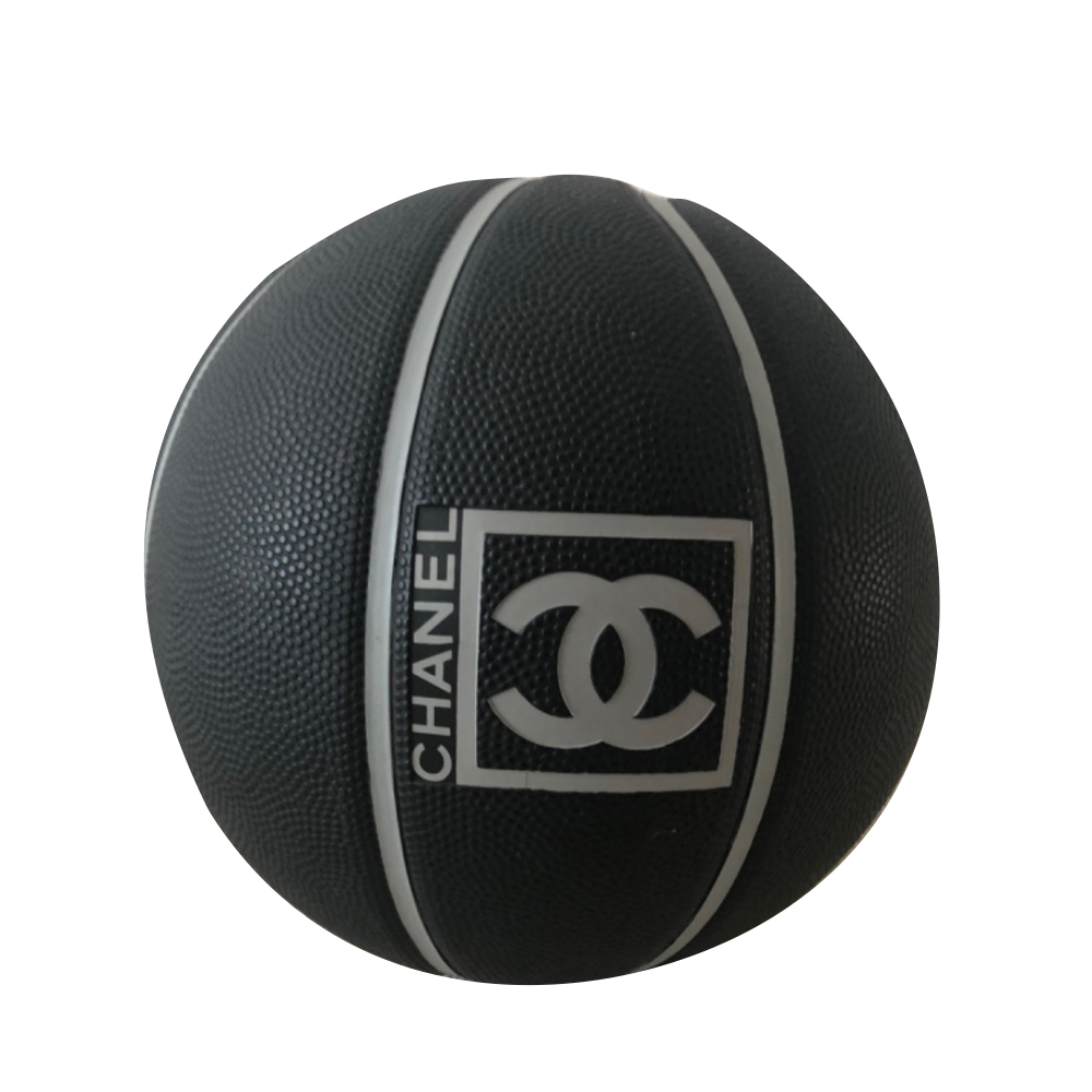 Chanel Ballon
