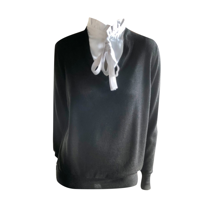 Sandro Pullover mit weißem Kragen