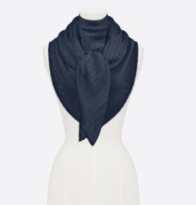 Christian Dior The navy blue jacquard scarf features the Dior Oblique motif