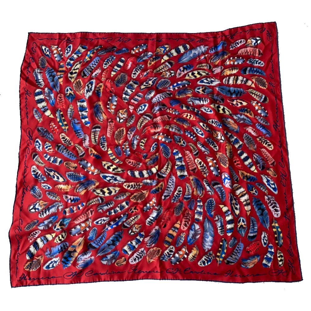 Carolina Herrera Echarpe 100% soie