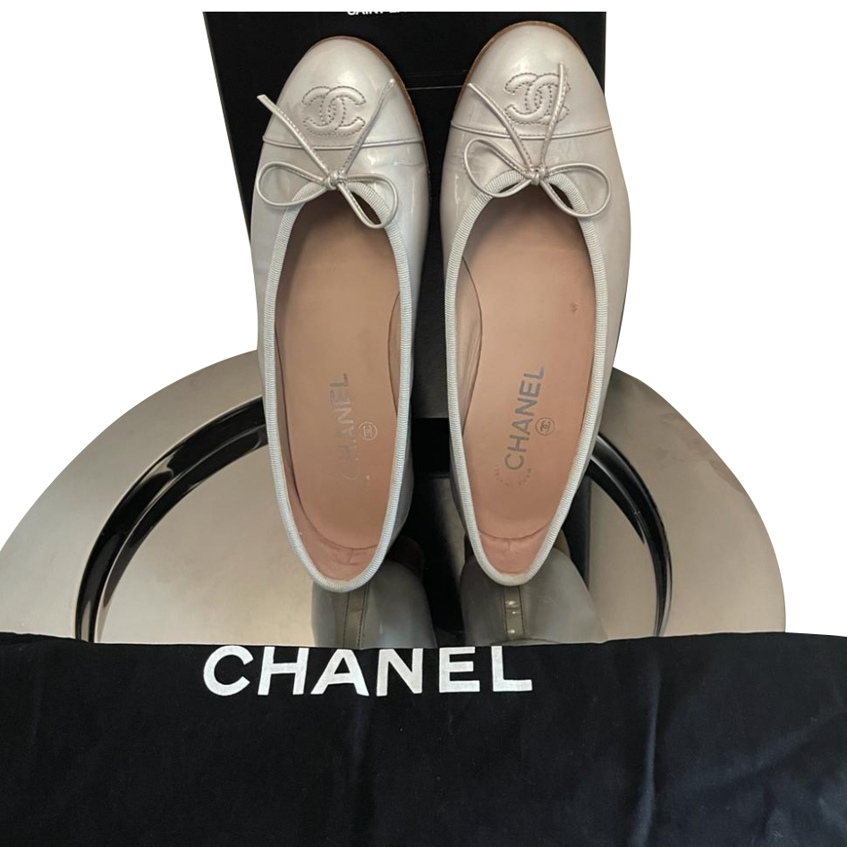Chanel Argent Patent Leather CC Cap Toe Ballet Flats