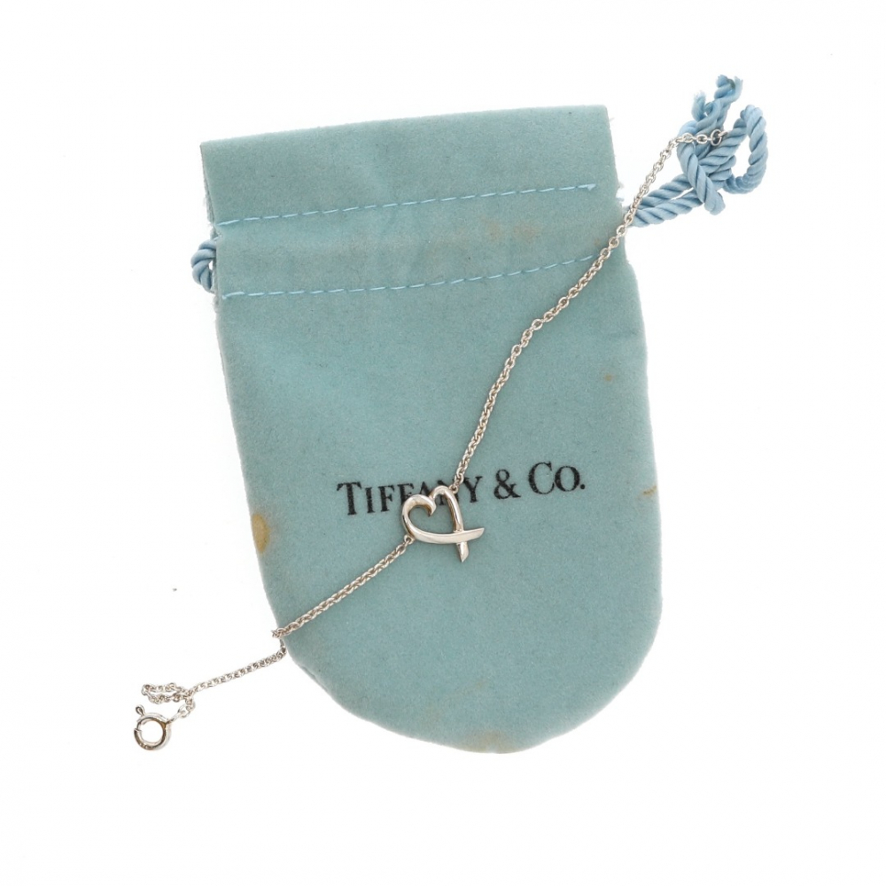 Tiffany & Co . x Paloma Picasso Loving Heart Bracelet