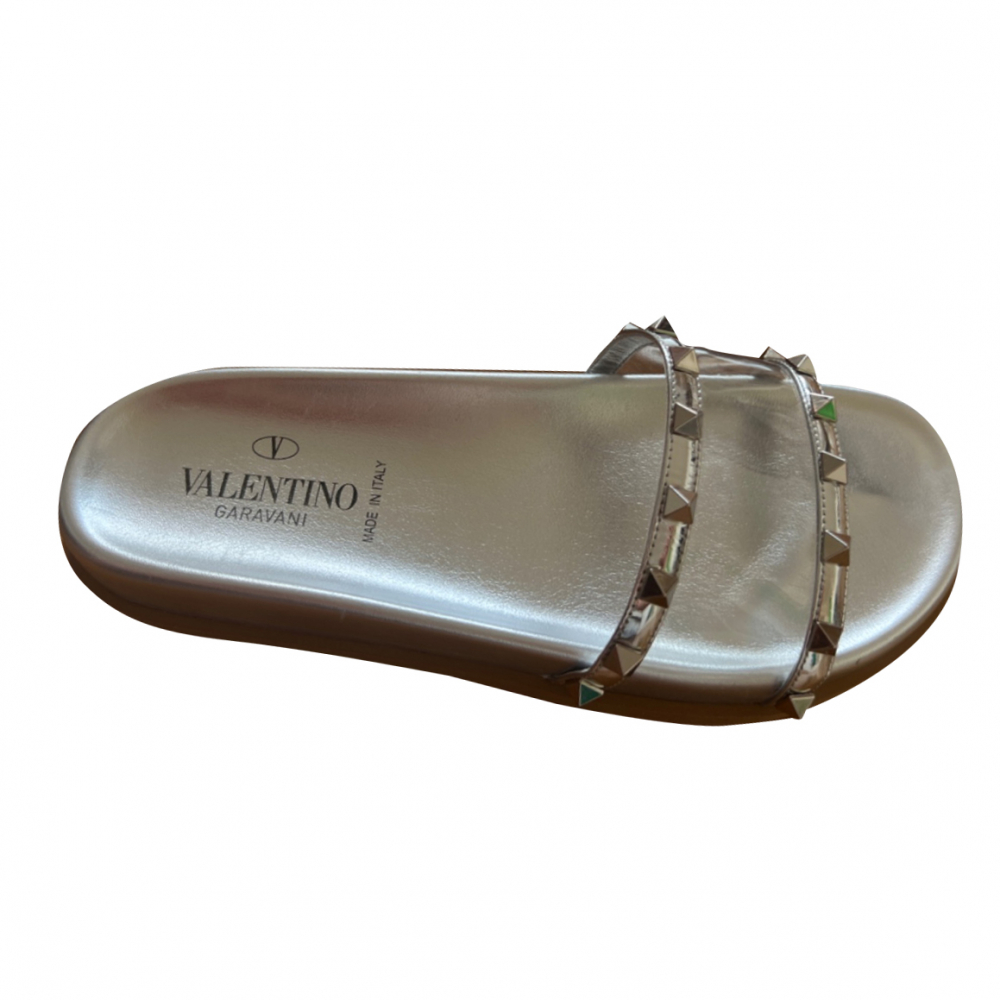 Valentino Mules