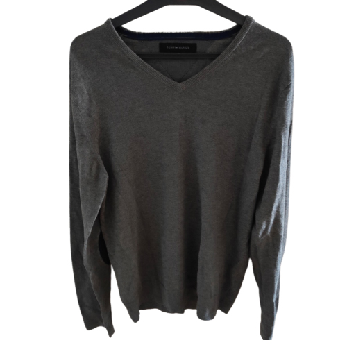 Tommy Hilfiger sweater