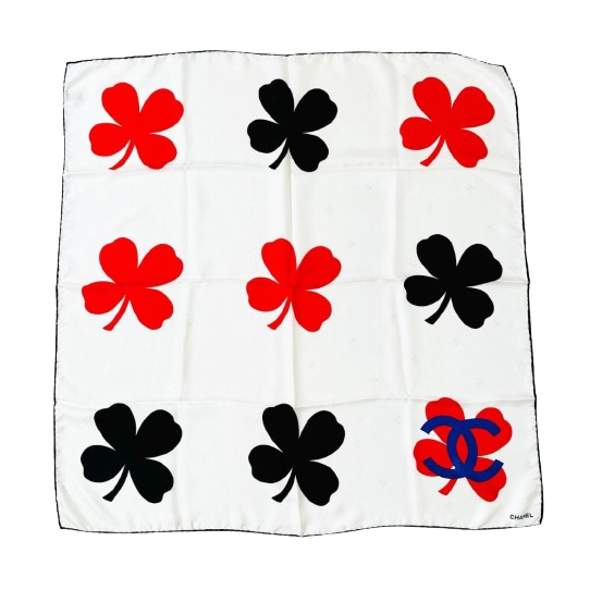 Chanel Foulard